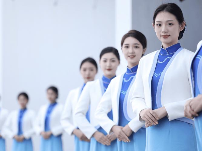 礼尚往来，爱传万家 浙江传媒学院礼仪公益服务团的文明实践